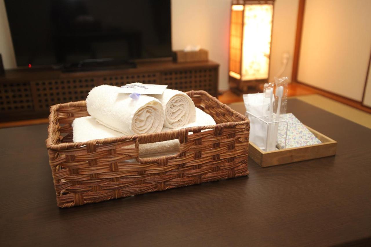 Guest House Futaba Osaka Exteriör bild