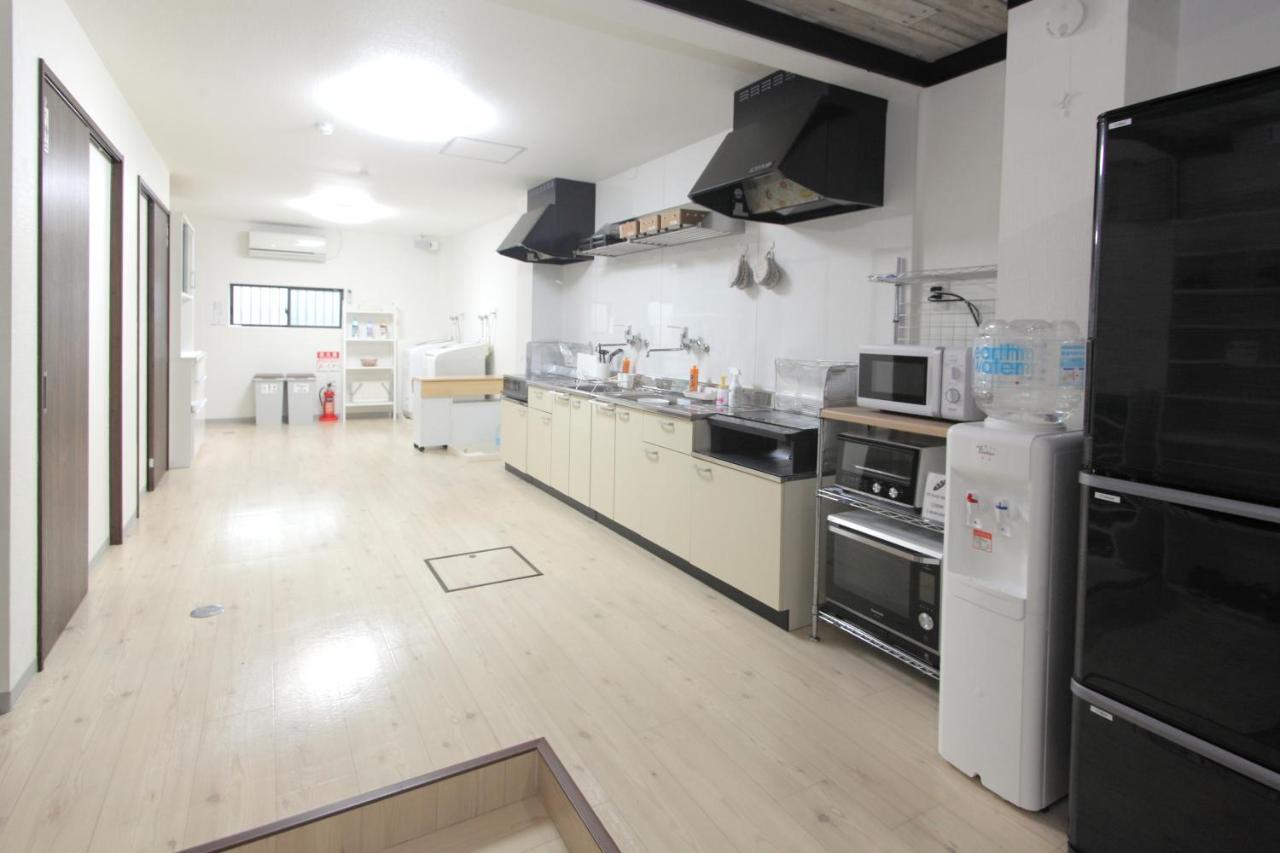 Guest House Futaba Osaka Exteriör bild